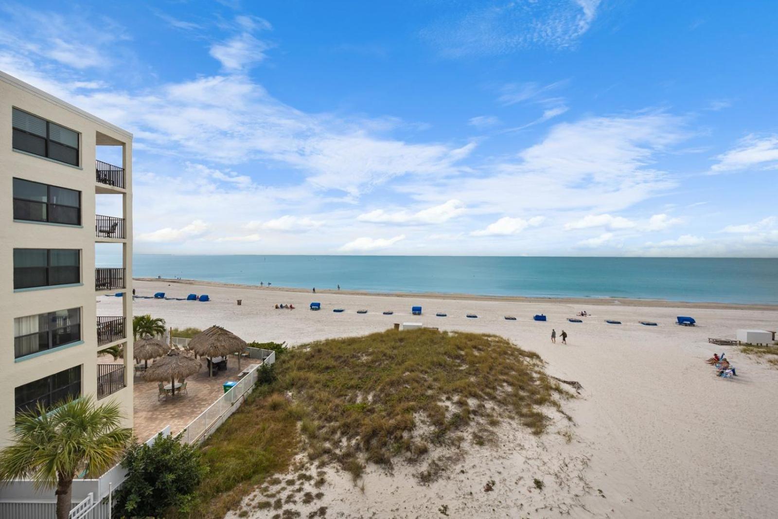 301 Crimson Condos St. Pete Beach Exterior photo